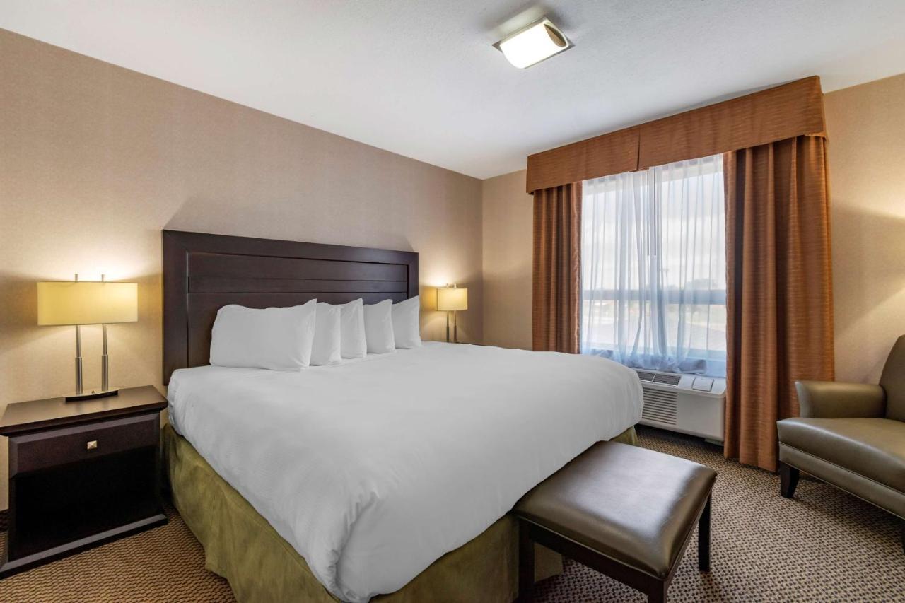 Best Western Bonnyville Inn & Suites Exterior foto