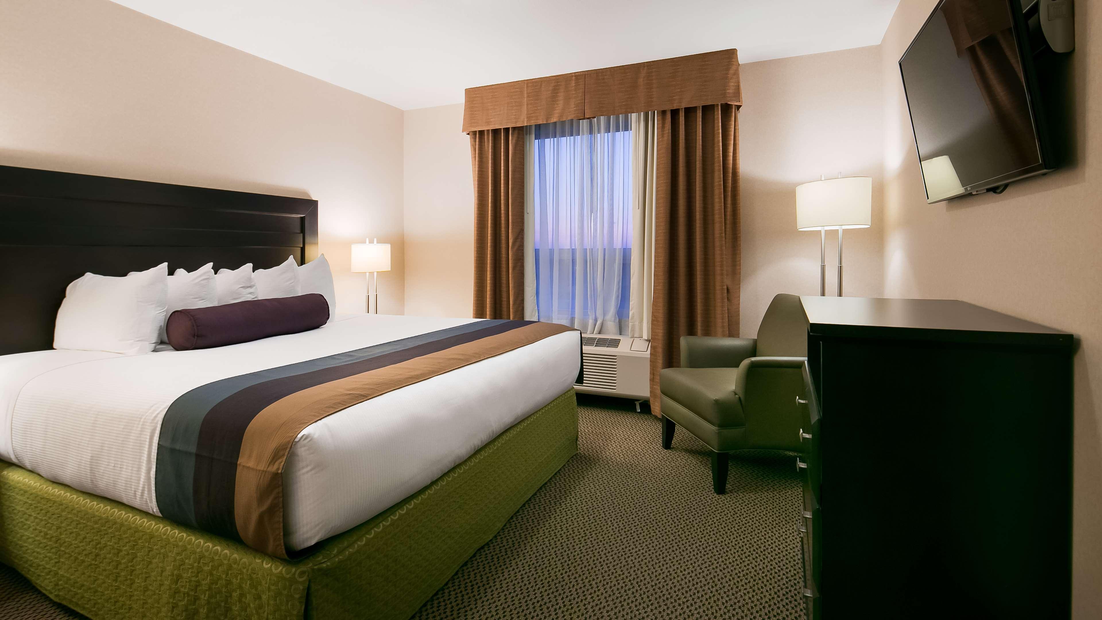 Best Western Bonnyville Inn & Suites Exterior foto